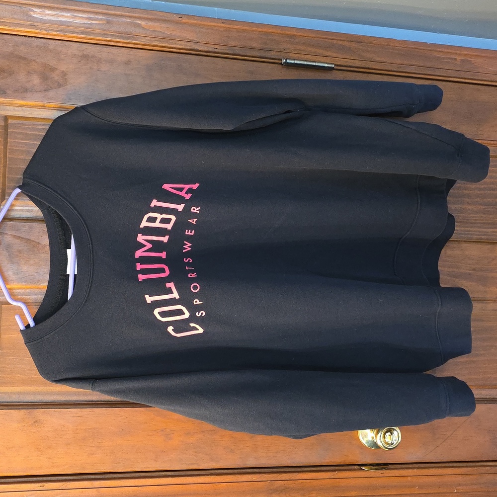COLUMBIA Women's Black Sweatershirt with PINK Logo. Sz. 3X. Excellent Condition